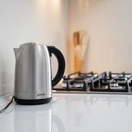 Business Class Apartments In The City Center Кишинів Екстер'єр фото