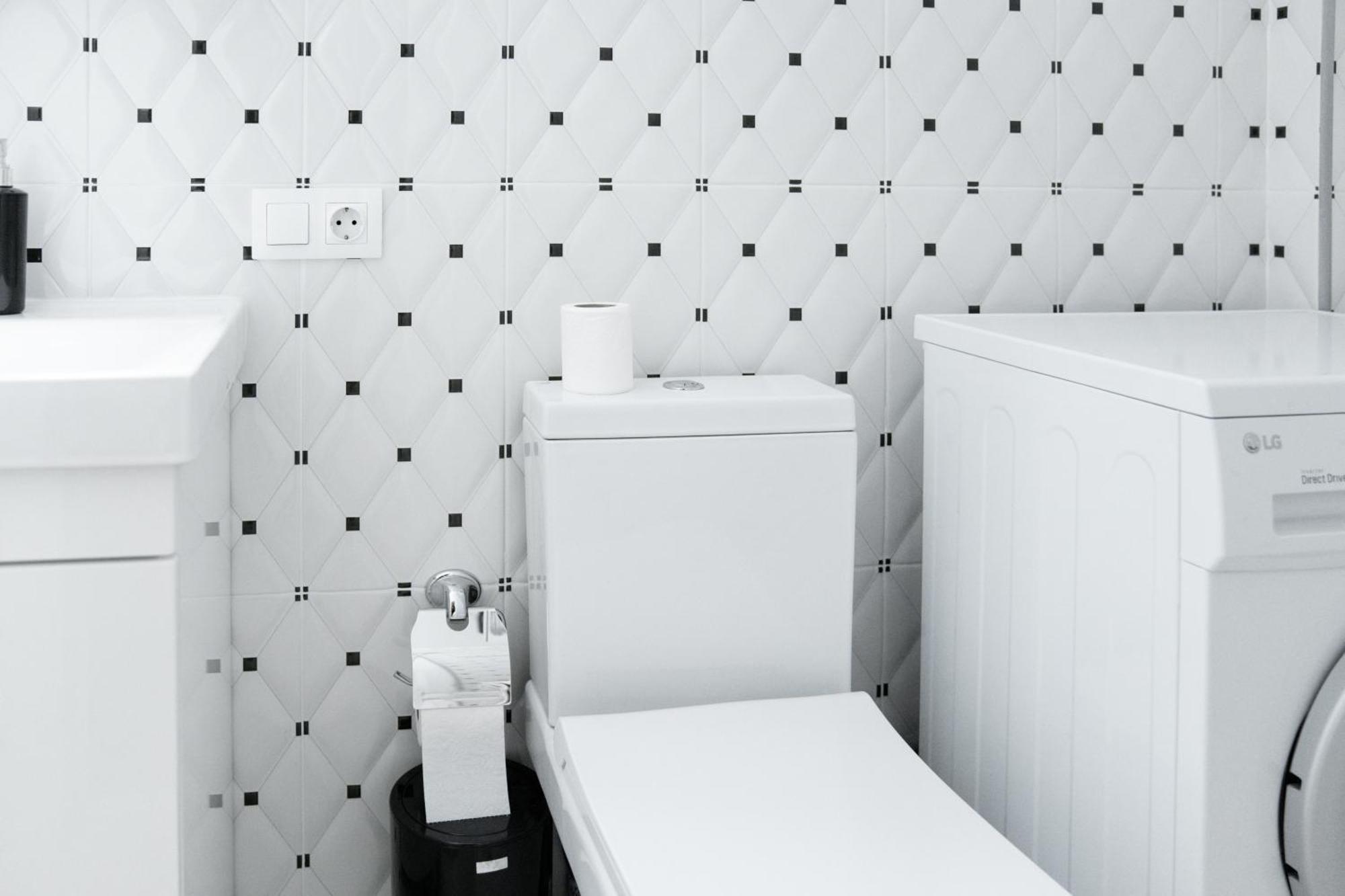 Business Class Apartments In The City Center Кишинів Екстер'єр фото