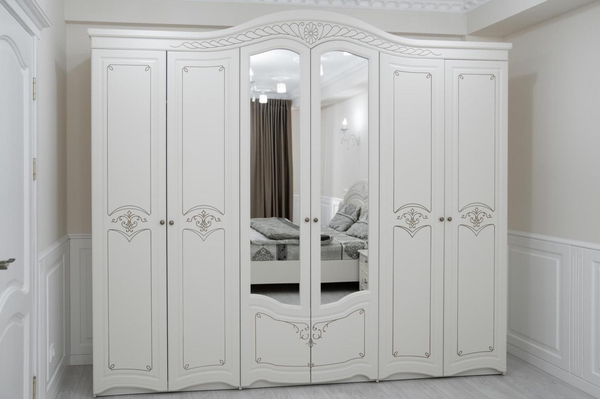 Business Class Apartments In The City Center Кишинів Екстер'єр фото