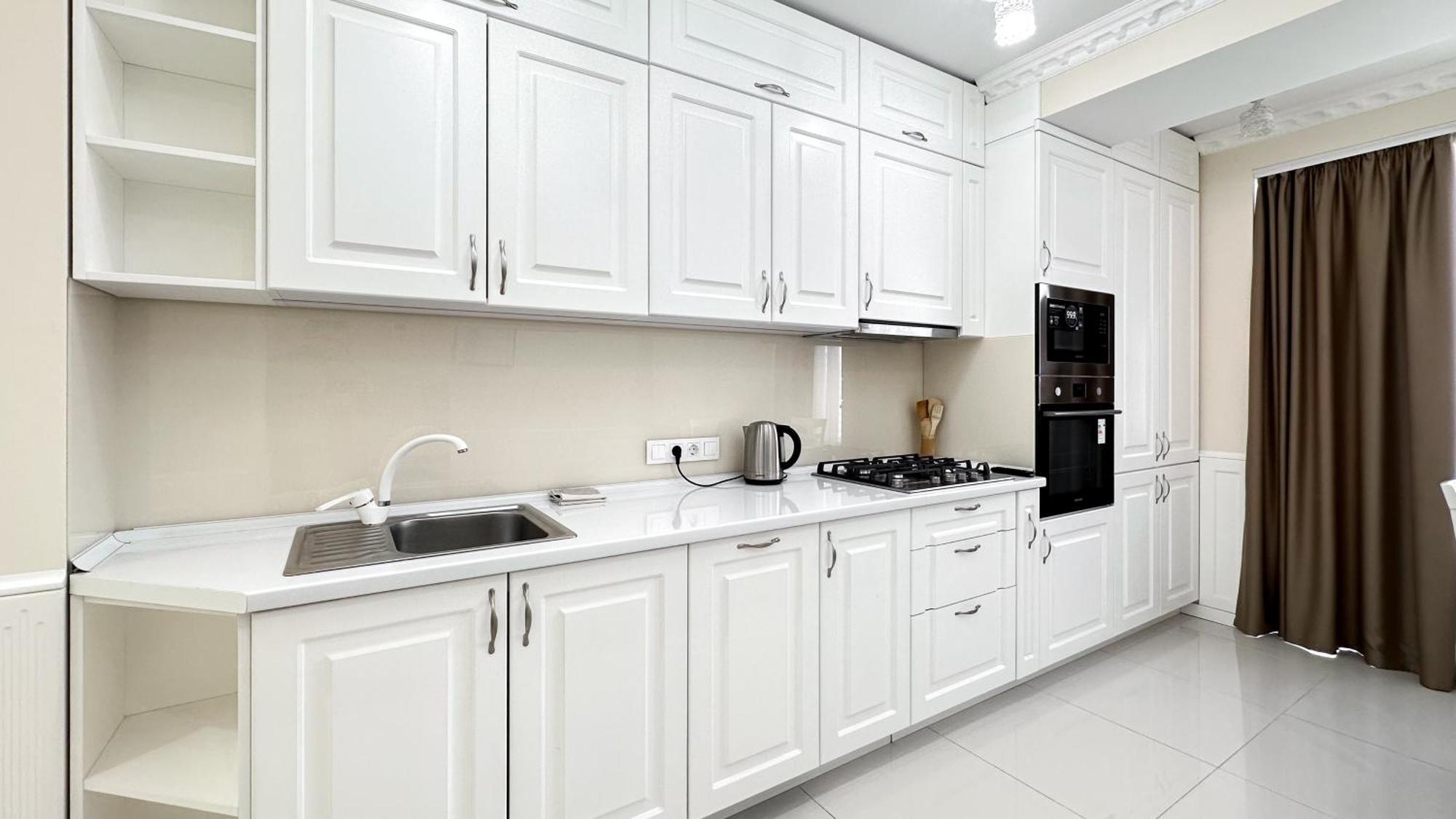 Business Class Apartments In The City Center Кишинів Екстер'єр фото