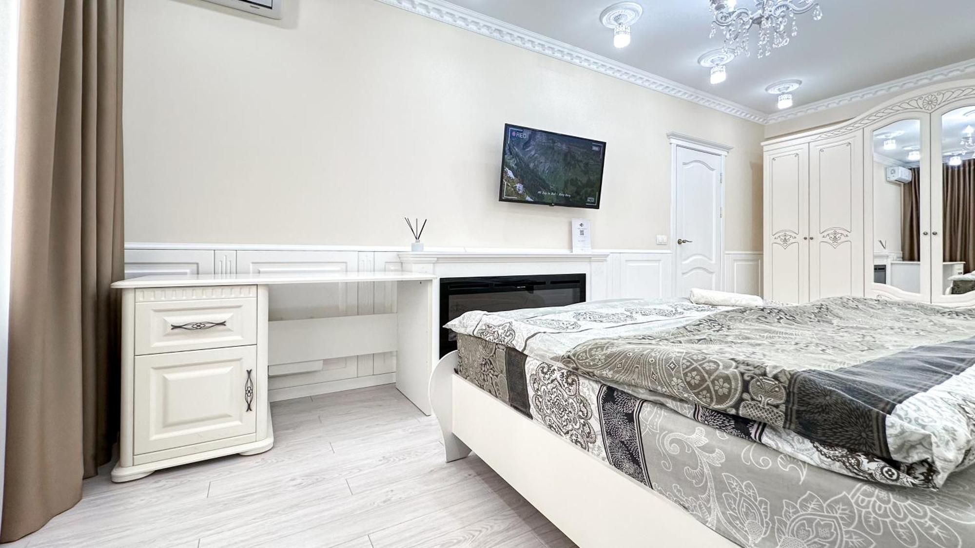 Business Class Apartments In The City Center Кишинів Екстер'єр фото