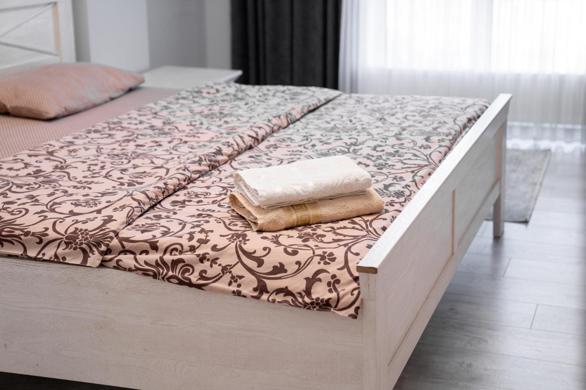 Business Class Apartments In The City Center Кишинів Екстер'єр фото