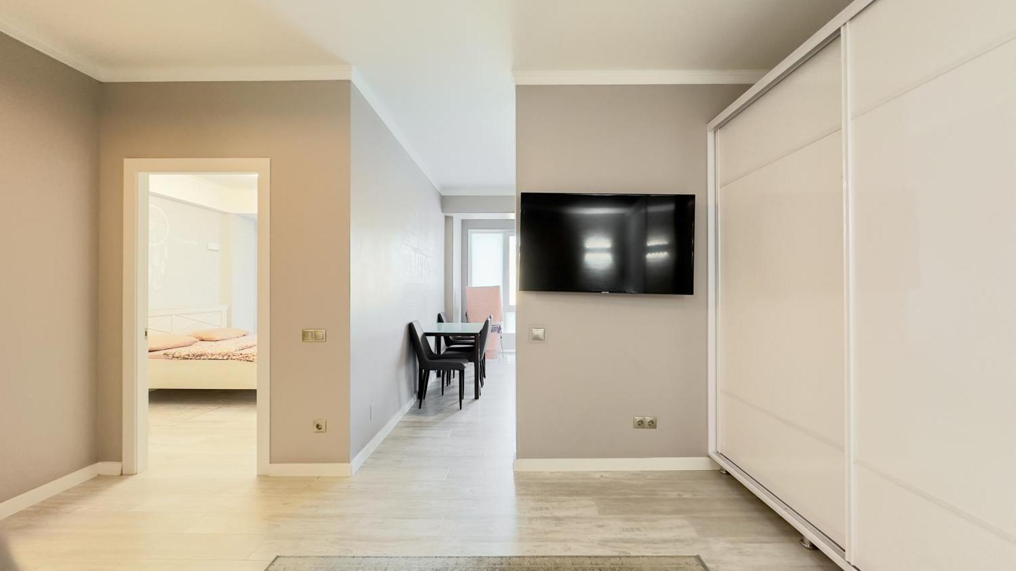 Business Class Apartments In The City Center Кишинів Екстер'єр фото