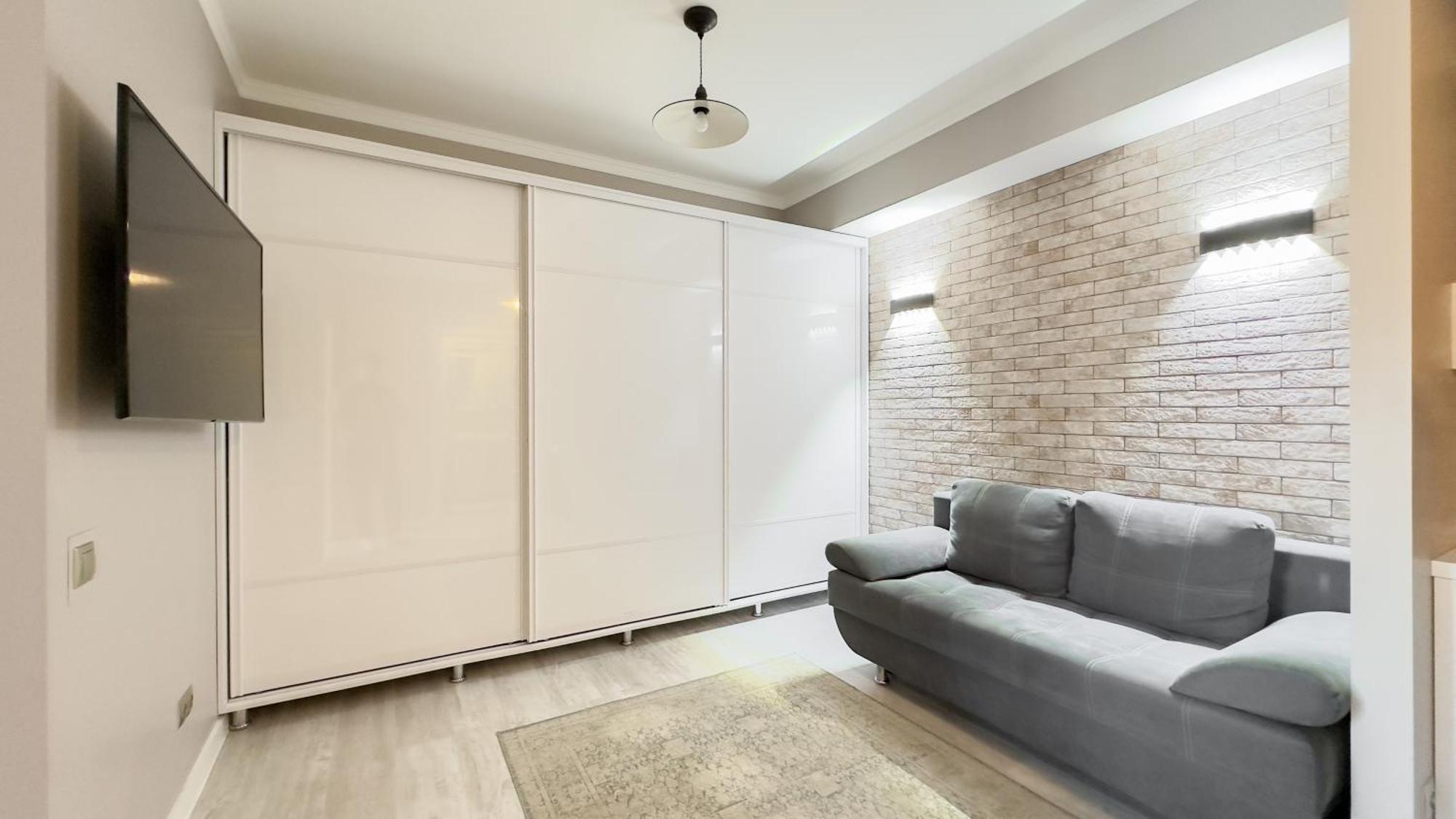 Business Class Apartments In The City Center Кишинів Екстер'єр фото