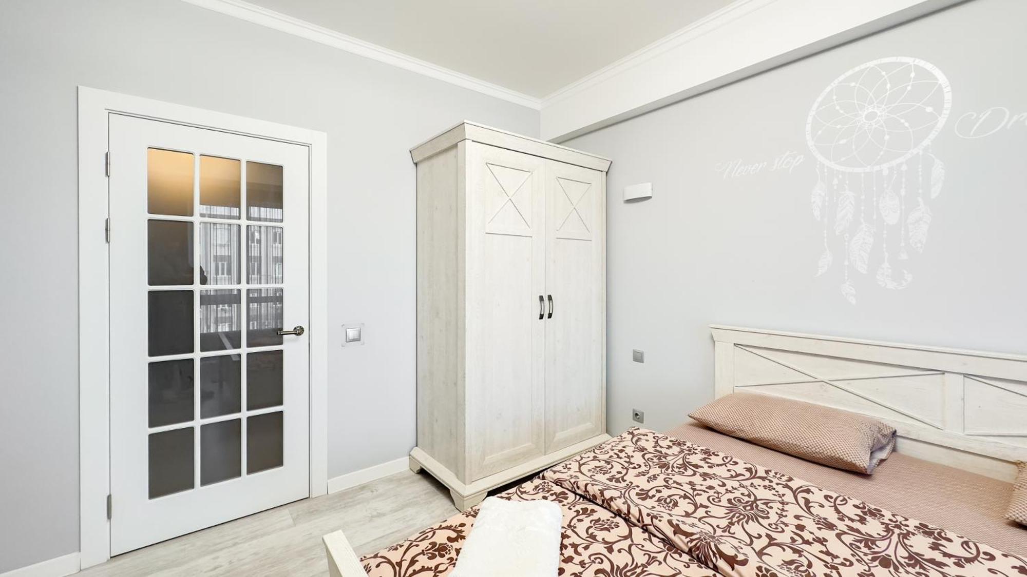 Business Class Apartments In The City Center Кишинів Екстер'єр фото
