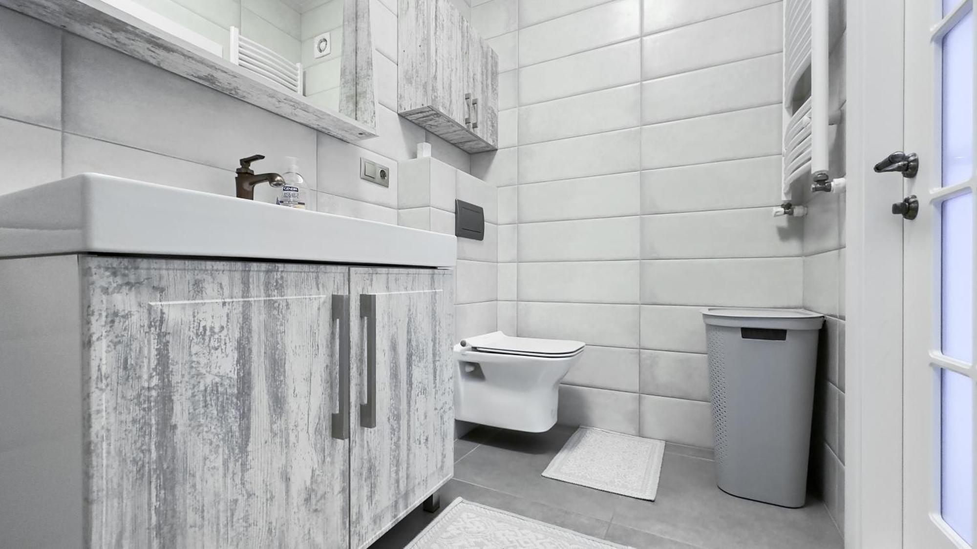 Business Class Apartments In The City Center Кишинів Екстер'єр фото